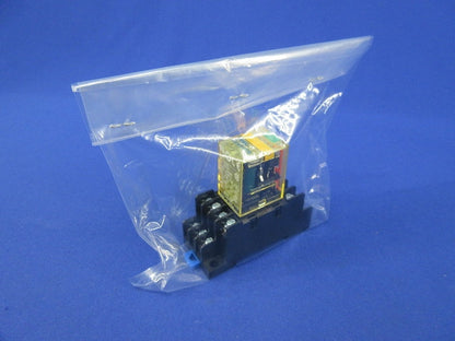 ユニバーサルリレー・リレーソケットセット RU4S-D24+SY4S-05DN