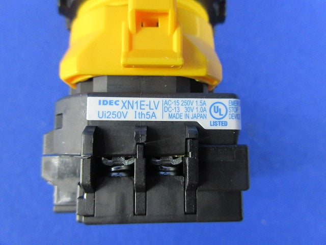 φ30 XNシリーズ 非常停止用押ボタンスイッチ XN1E-LV40204MFR