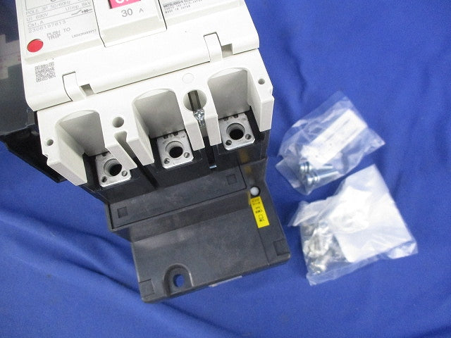 ノーヒューズ遮断器3P30A NF125-SV