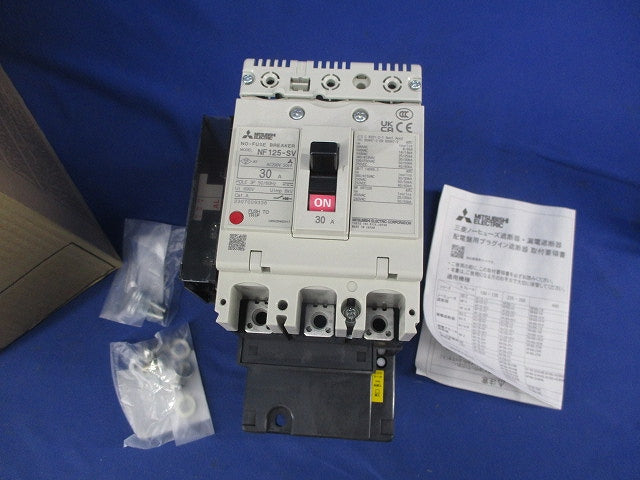 ノーヒューズ遮断器3P30A NF125-SV
