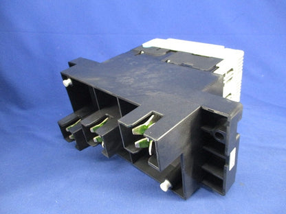 サーキットブレーカー3P3E20A NV125-SV
