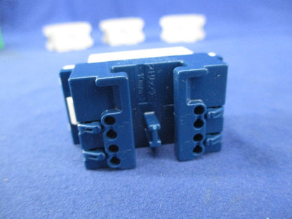 テレホンモジュラジャック6極4心(4個入)(ホワイト) WNT15649W
