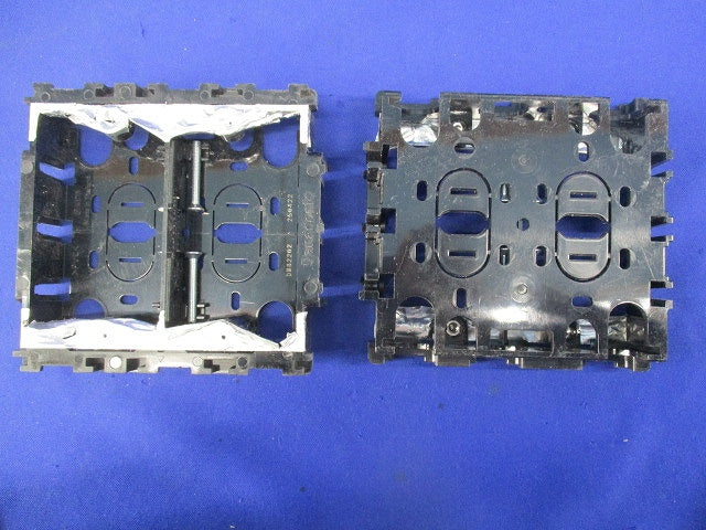 住宅用スイッチボックス浅型2コ用(8個入) DM82202