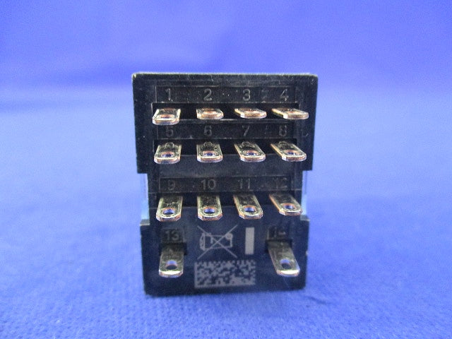 ミニパワーリレー24VDC MY4N-D2
