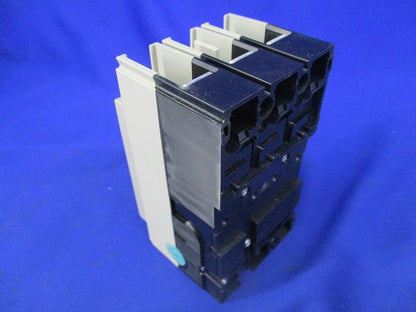 漏電遮断器3P60A NV63-CV