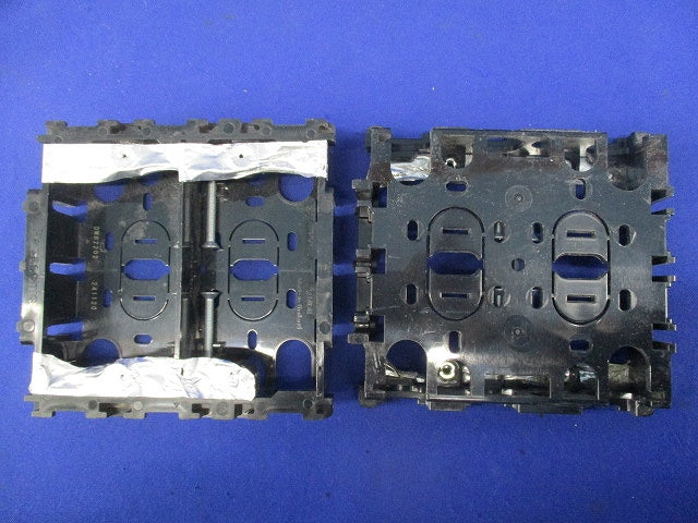 住宅用スイッチボックス浅型2コ用(7個入) DM82202