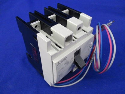 漏電遮断器3P10A NV30-FA