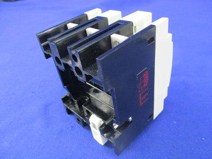 漏電遮断器3P10A NV30-FA