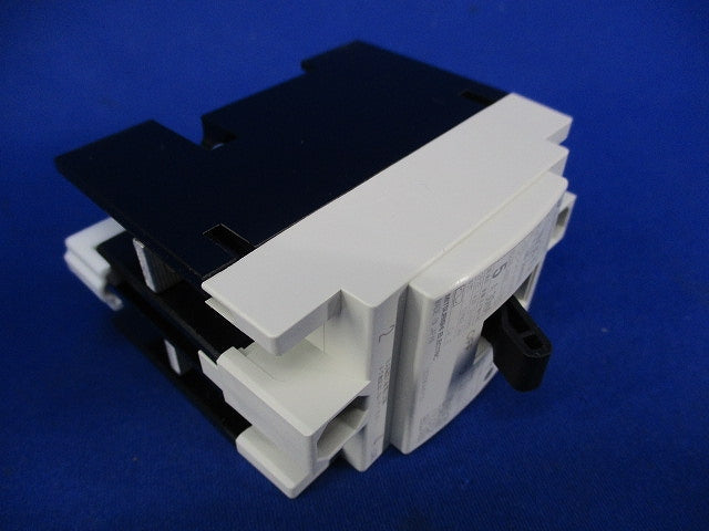 漏電遮断器2P2E5A NV30-FA
