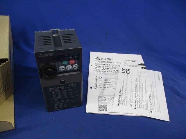 インバータ FR-D710W-0.1K