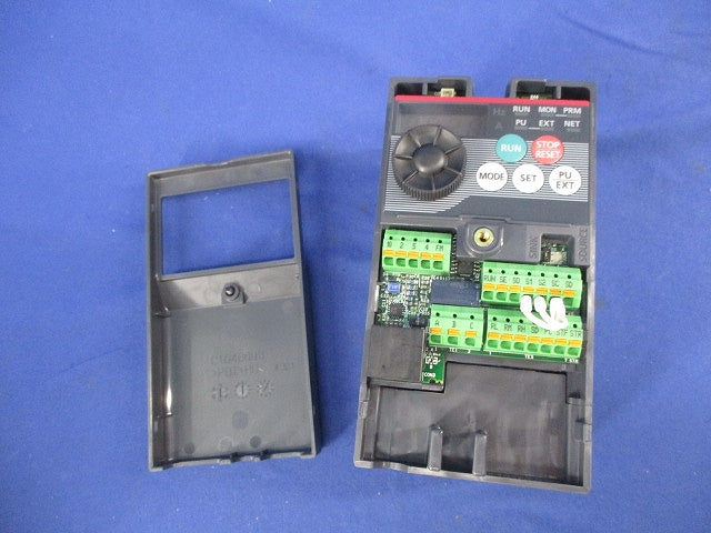 インバータ FR-D710W-0.1K