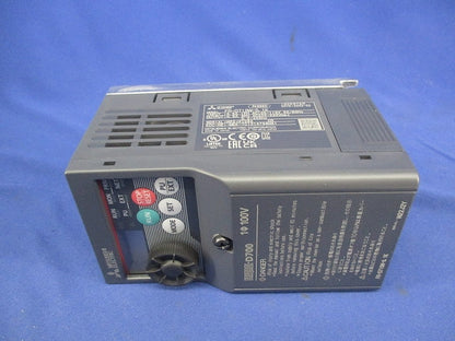 インバータ FR-D710W-0.1K