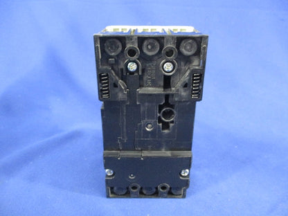 漏電ブレーカ3P5A(ビス１個不足) NV32-CVF