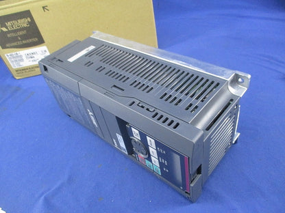 インバータ FR-A820-0.4K-1