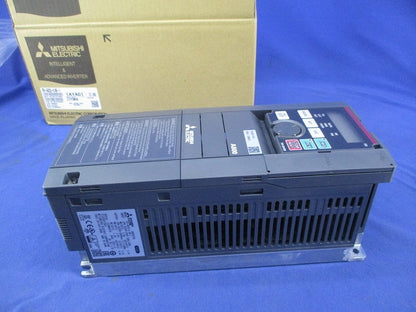 インバータ FR-A820-0.4K-1