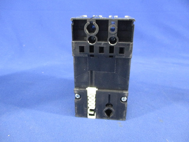 ノーヒューズブレーカ3P20A NF32-SVF