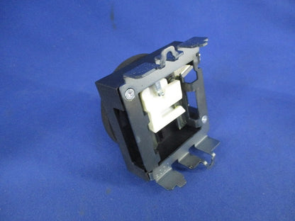 F形操作とって(外部操作ハンドル) F-03SV