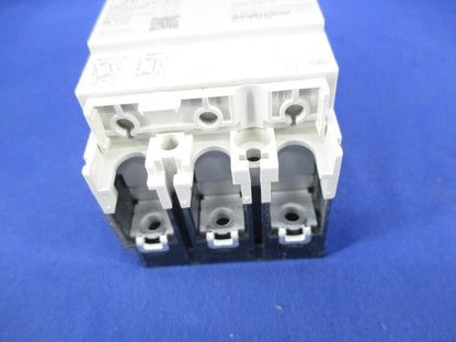 漏電ブレーカ3P3E30A NV32-CVF