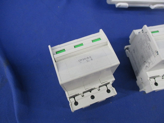 サーキットプロテクタセット(混在3個入)(カバー1ヶ所無) CP30-BA他