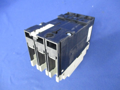 ノーヒューズブレーカ3P20A NF32-SVF