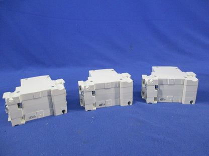 サーキットプロテクタ 2P30A(3個入) CP30-BA