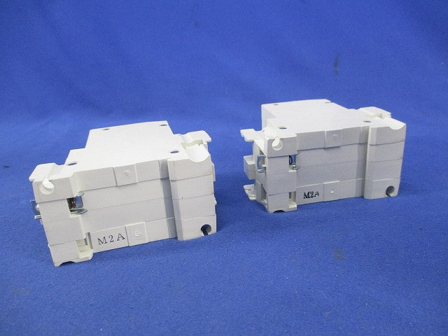 サーキットプロテクタ 2P2A(2個入) CP30-BA