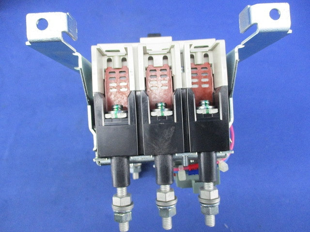 ノーヒューズブレーカ 3P20A NF63-SV
