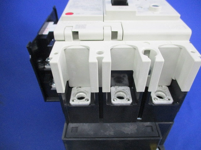 サーキットブレーカー3P3E40A NV125-SV