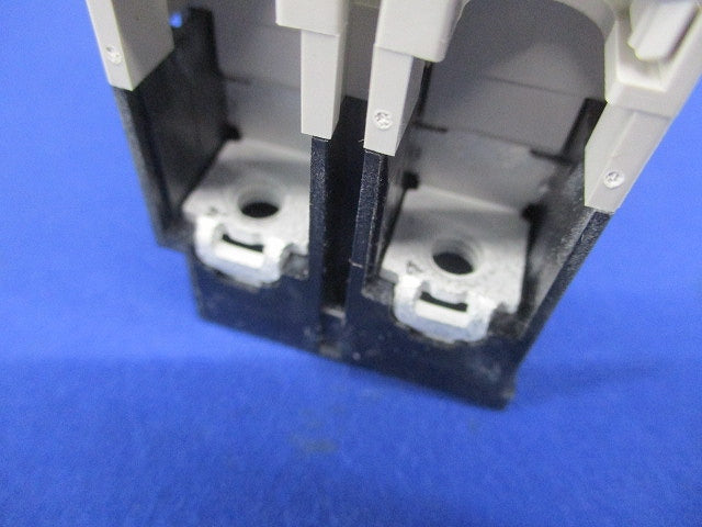 ノーヒューズブレーカ 2P5A NF32-CVF2P5A