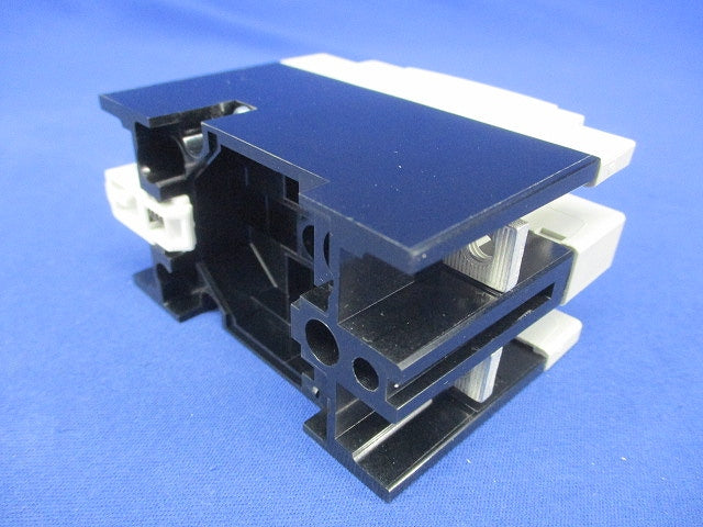 ノーヒューズブレーカ 2P2E10A NF30-FA2P10A