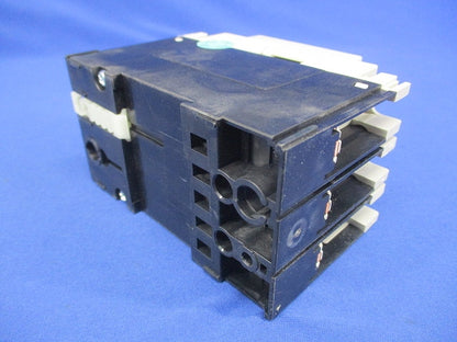ノーヒューズブレーカ 3P10A NF32-SVF3P10A
