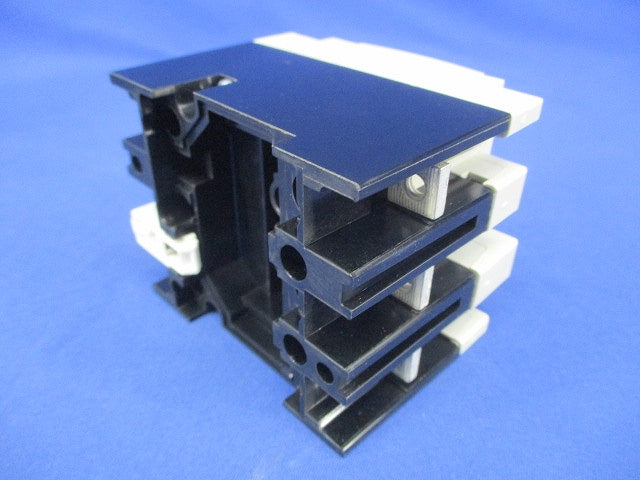 ノーヒューズブレーカ 3P3E10A NF30-FA3P10A