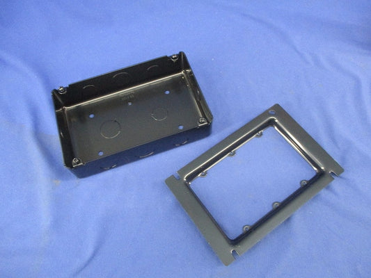 塗装3コ用スイッチボックス(塗代カバー付) DS4913B