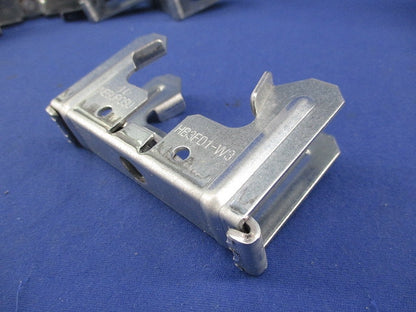フラットデッキ用吊りボルト支持金具(22個入) HB3FD1-W3