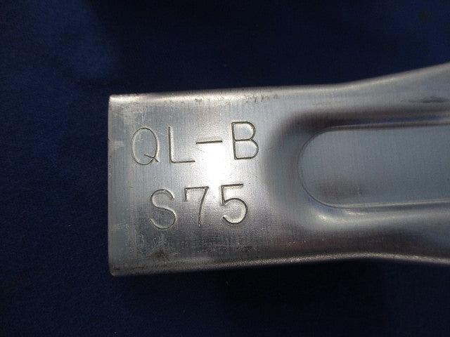 デッキ用吊金具(8個入) QL-B