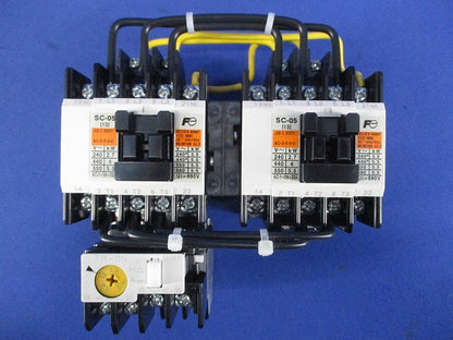 可逆形電磁開閉器 200V 0.48-0.72A 1a1b SW-05RM