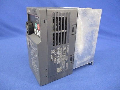 小形パワフルインバータ FR-E720-0.75K