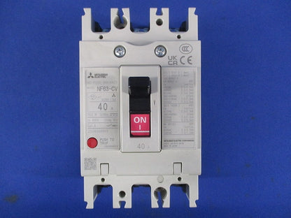 ノーヒューズ遮断器 3P40A NF63-CV3P40A