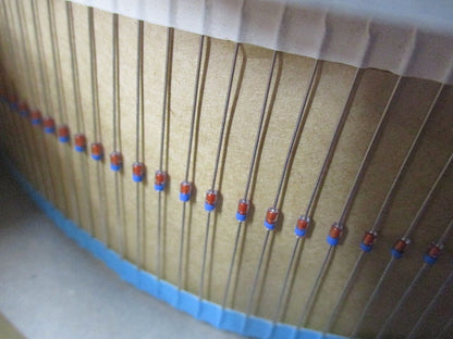 Silicon Diode 10000個入 US1090T&R