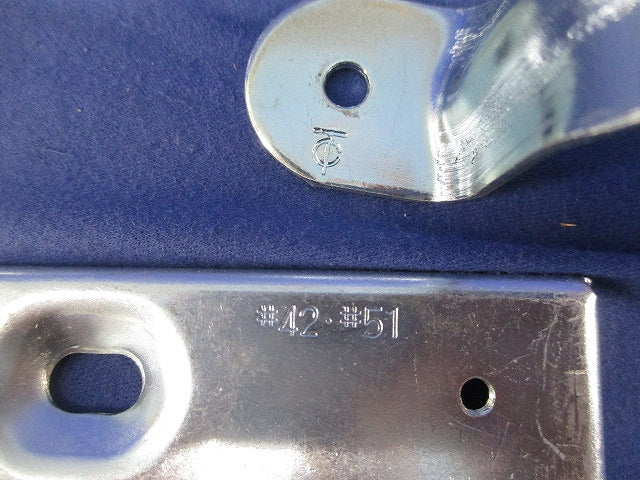 サドルベースキット サイズ51(7個入)(プラグボルト 1個不足)亜鉛メッキ 51
