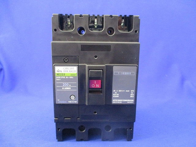 サーキットブレーカ3P3E200A(プレート付) NE223
