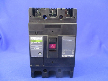 サーキットブレーカ3P3E200A(プレート付) NE223