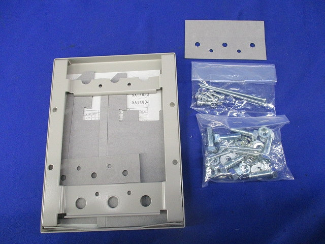 サーキットブレーカ3P3E200A(プレート付) NE223