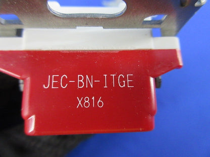 埋込セットコンセントセット(混在4個入) JEC-BN-55GEF他