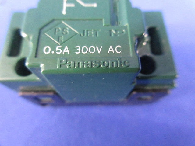 埋込パイロットスイッチB(汚れ有) WT52412