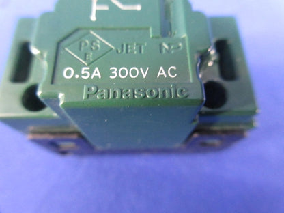 埋込パイロットスイッチB(汚れ有) WT52412