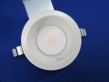 軒下用LEDダウンライトφ75 DDL-6222YW