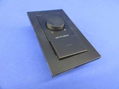 LED専用逆位相制御調光器(ブラック) DP-39673GE