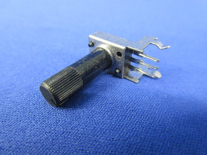 RESISTOR 100個入 EVUE2AE25A53