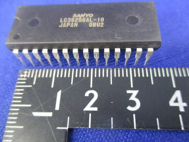 I.C. LC36256AL-10